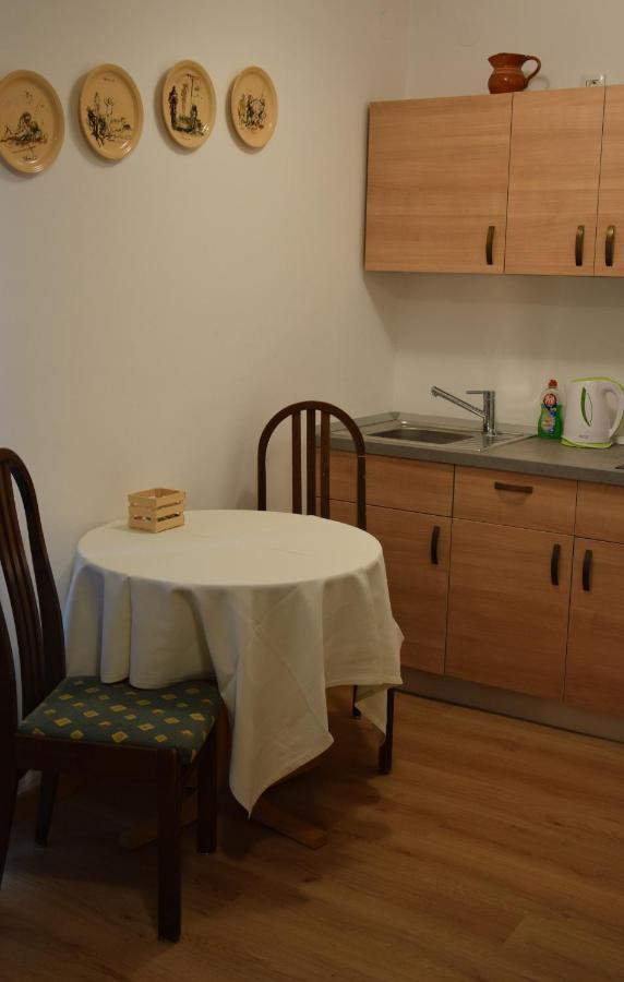 Rooms Ribnikar Postojna Luaran gambar